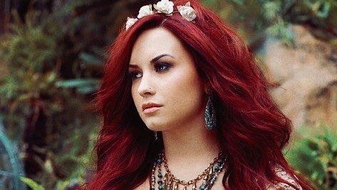 quackvato's tweet photo. demi looked so freaking good with red hair, she left the whole twitter shook and I’m still not over it https://t.co/OqeCxQSIP3