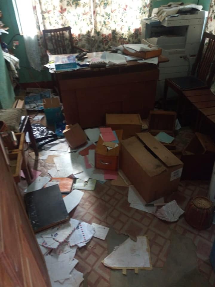 Goddygo1's tweet photo. Rev. Fathers Oliver Gam &amp; Anthony Viban are presently in hospital after been attacked, beaten &amp; robbed of valuable items in #Akum presbytery, Bamenda, #SouthernCameroons by dictator @PR_Paul_BIYA's melitary. #Jistice4Nera10. @RepKarenBass @AsstSecStateAF @CohenOnAfrica @mbachelet https://t.co/SbgXIS47zg