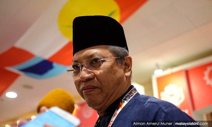 View image on Twitter