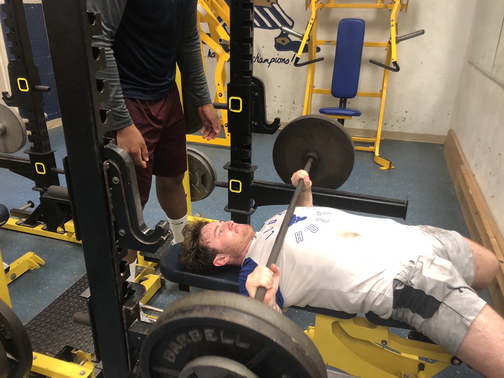 thebccbaronsfb's tweet photo. Time’s tickin’, better get ready for the season #barontime #baronsfootball https://t.co/XlIRbz6AXN