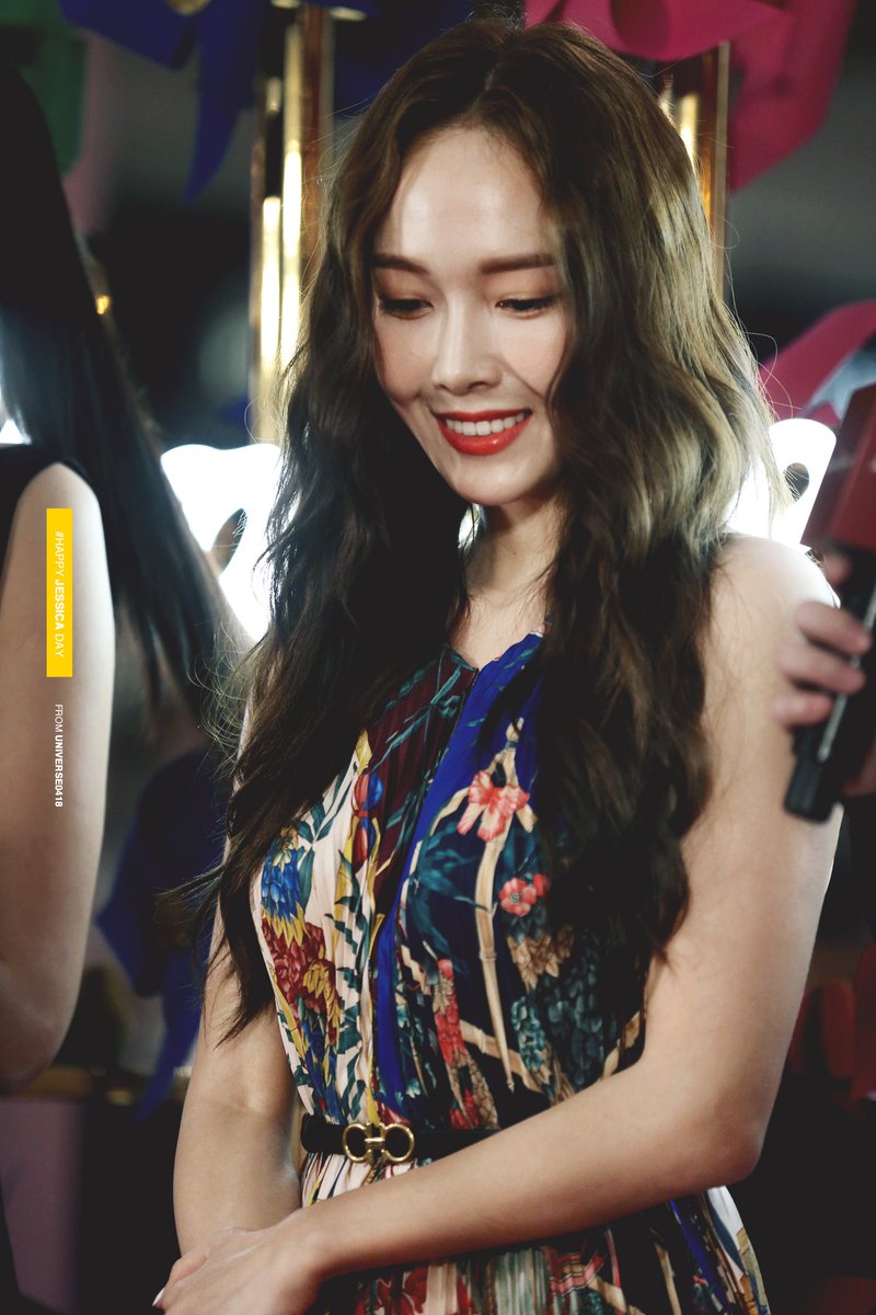 #HappyJessicaDay 
live.staticflickr.com/65535/46718487…
live.staticflickr.com/65535/47634052…
live.staticflickr.com/65535/40667659…
live.staticflickr.com/65535/46718487…