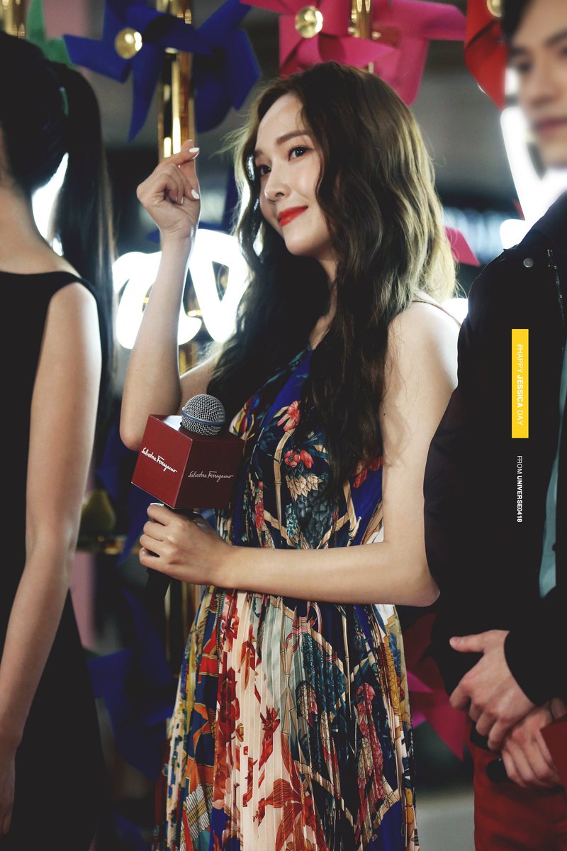 #HappyJessicaDay 
live.staticflickr.com/65535/47581275…
live.staticflickr.com/65535/33756749…
live.staticflickr.com/65535/47634085…
live.staticflickr.com/65535/47581274…