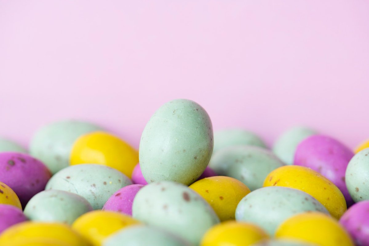 gogreet1's tweet photo. This #Weekend is the weekend of #GoodFriday and #Easter. How are you planning on spending the holy days?
#EasterEggs
#EasterBunny https://t.co/zrEEpWMB5d