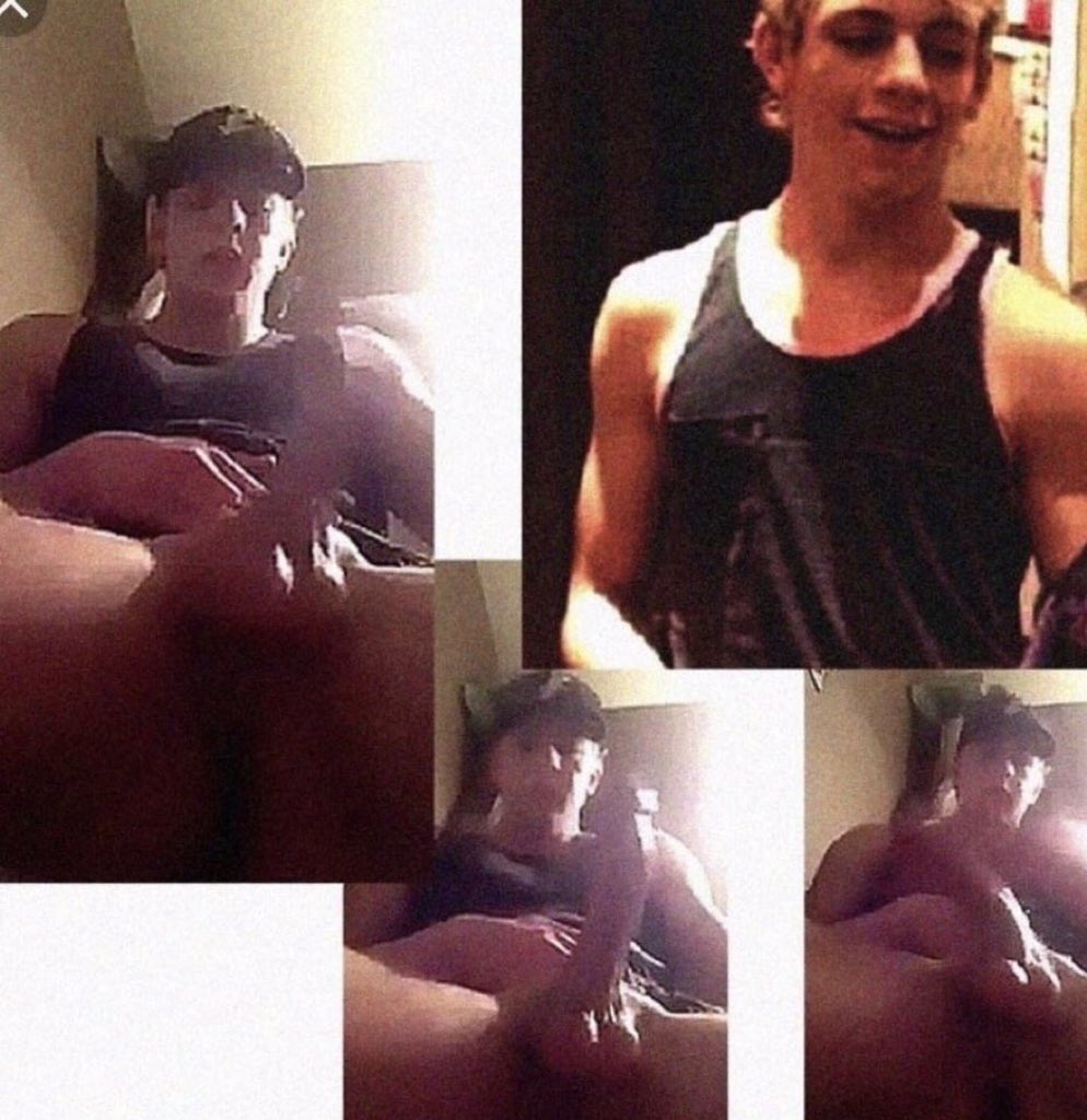 Celebrity Bulges on Twitter 