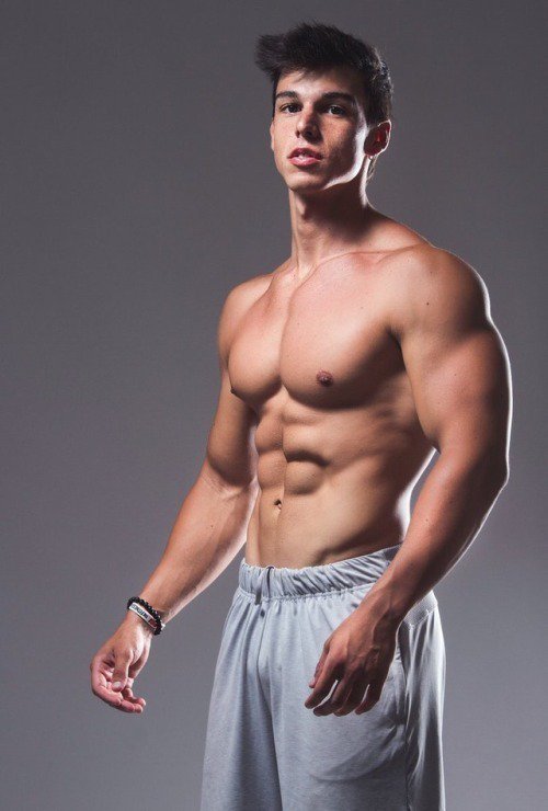 D4aaUf9X4AAEL3q.jpg:large