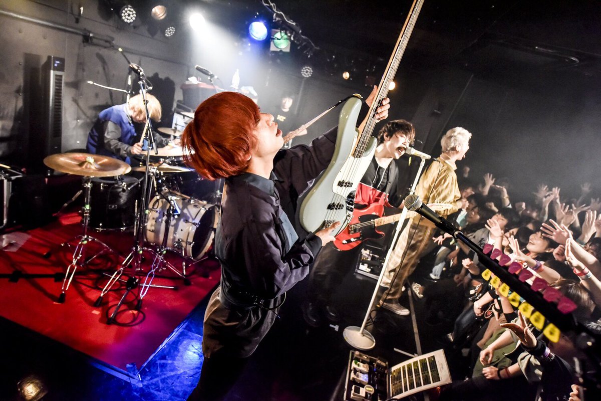 KEYTALKtweet's tweet photo. 🇯🇵 熱い熱い思いぶっ放しツアー 〜目指せ全国制覇への道〜🌟

4/17 四日市ROOTS公演
photo by @AZUSA_TAKADA

続きはオフィシャルインスタをチェック👀✨

#徳島の写真ちょっと待ってね https://t.co/wduXFJjk38