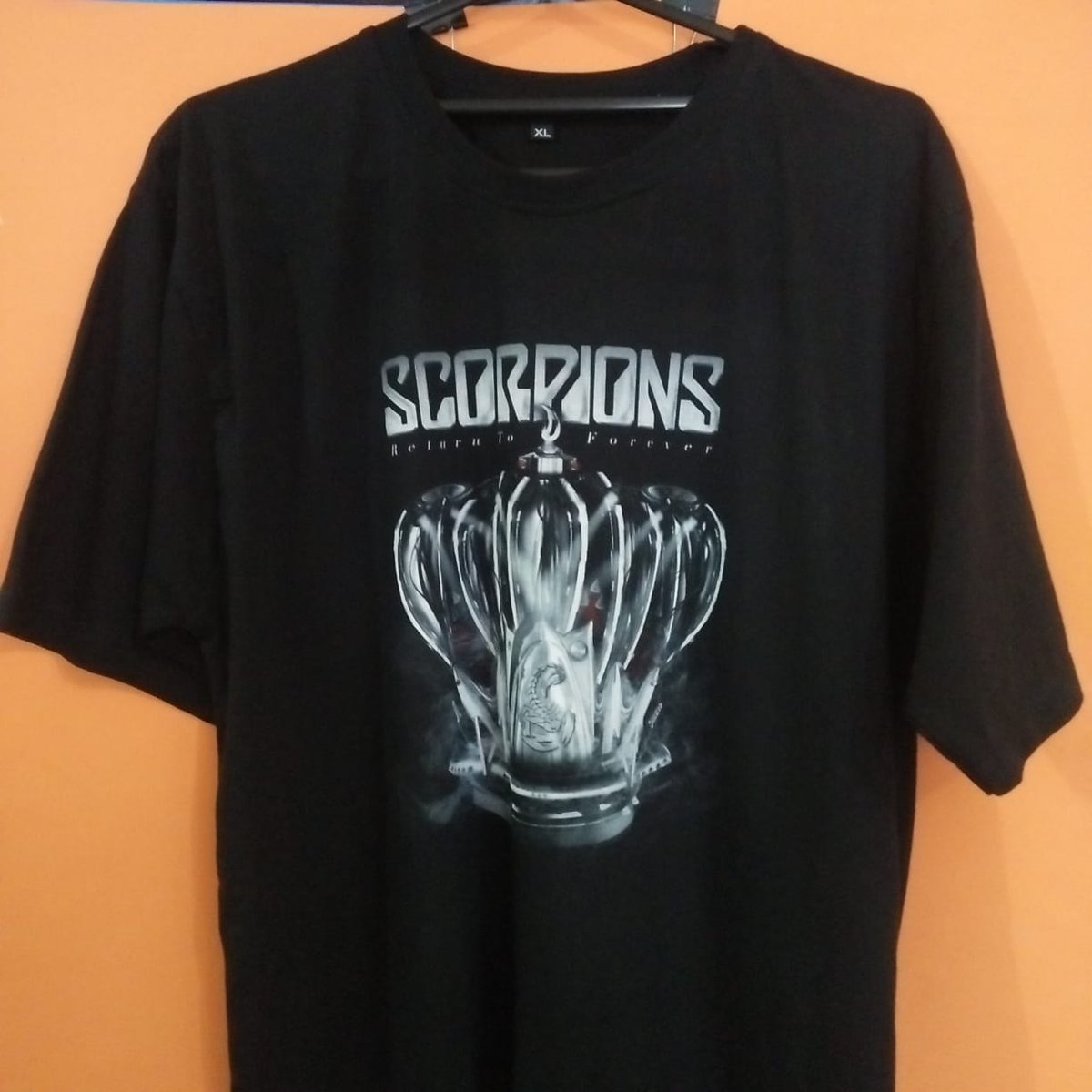 halonahector's tweet photo. Beberapa orderan kaus kemarin sudaahh jadi!! 🙌 kalau kalian punya desain sendiri/request warna, size dll BISAAA!! Boleh tanya2 dulu kok kak 😀🙏 https://t.co/w0iV6EPzsf