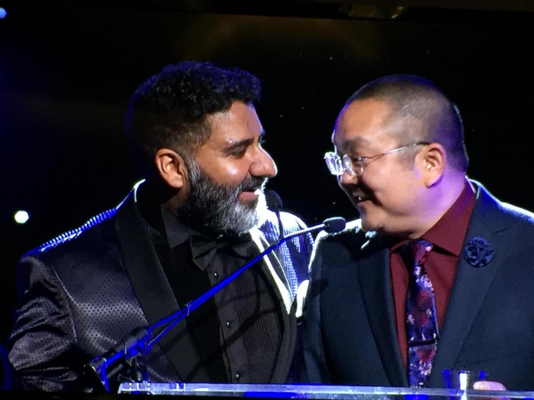 TakaHashtag's tweet photo. Oh, hey there! It's just me and @Parvesh telling jokes and taking shots at the @EWPlayers 53rd Anniversary Visionary Awards Dinner &amp; Silent Auction. (📷: @csungrad2001 &amp; @stevenlamphotog) #EastWestPlayers #EWP #EWPGala #EWP53 #cultureshock https://t.co/t16tSkl9Hu