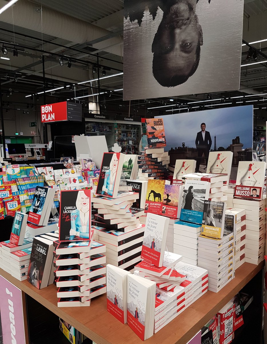 ZazLaTortue's tweet photo. Remaniement d nouveautés  @OlivierNorek @amlugand @michellafon @Bernard_Minier @XOeditions @Pocket_Editions @PressesdelaCite @AlbinMichel #jcgrangé @ActesSud #clackberg #nlebel @EditionMarabout @MiladyFR @jojomoyes @Folio_livres #jcrufin @Guillaume_Musso @calmann_levy 😉📚📖🦉 https://t.co/006Xqzv3Ey