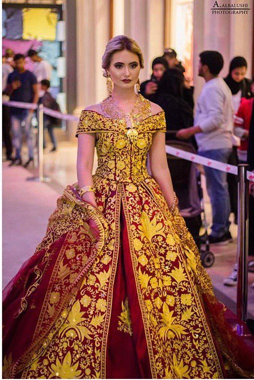mattybmodels's tweet photo. Model Imogen
Model available for Makeup, Fashion Apparel, Abaya, jewellery and Accessories, Turban and headwear, hand and foot model too.
#bahrain #modelagency #bahrainimodels #photoshoot #bahrainmodel #runwaymodel #bahrainfashion #mattybmodels1 #KSAmakeupartist #KSAmodel https://t.co/0S7WbBlnAD