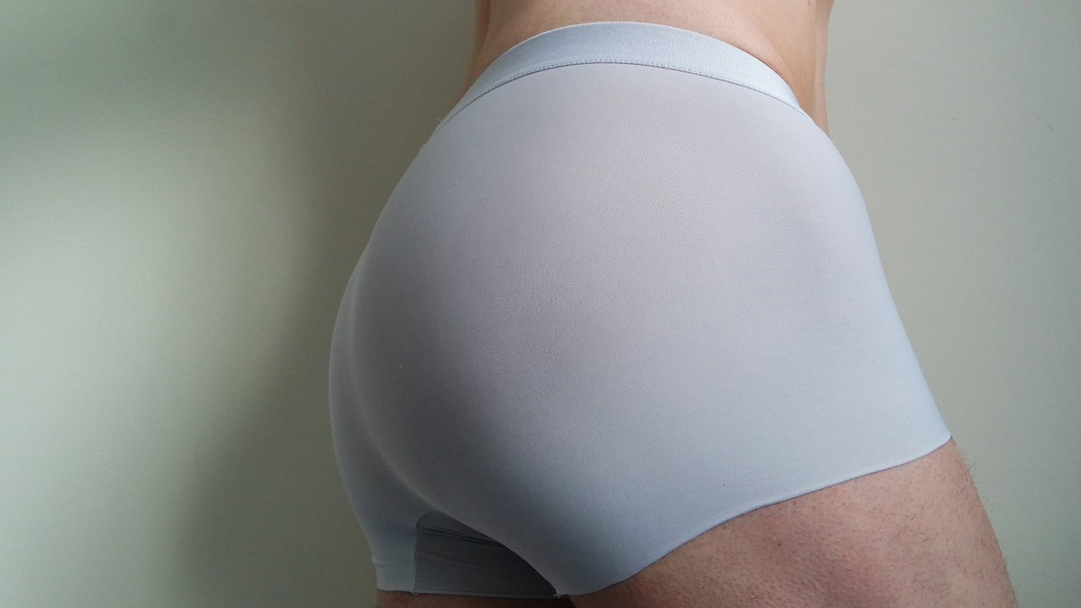 underwearstar's tweet photo. My new Ice Silk boxers (new to me but not new 😋) feel so good on. The material is so thin and are like a second skin over my dick balls and ass. I got three pairs in blue and this pair.
Thanks Dan ���� https://t.co/7AaWLYLhdu