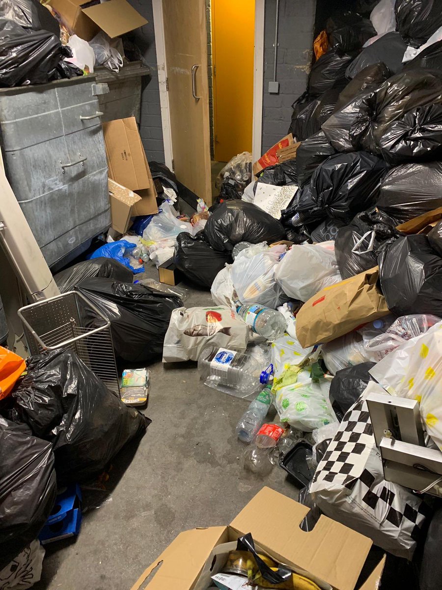 We are drowning in rubbish at Kelday Heights !!!! <a href="/TowerHamletsNow/">Tower Hamlets Council</a> <a href="/AskOneHousing/">One Housing Customer Services</a> @OneHousingASB <a href="/one/">1337</a> #healthandsafety