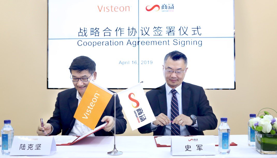 SenseTime_AI's tweet photo. After announcing our new partnership with Visteon at Auto Shanghai 2019, we’re excited to showcase our self-developed product – Intelligent Cockpit equipped with our in-vehicle driver monitoring system.

#SenseTime_AI #Visteon #AutoShanghai #SmartDriving https://t.co/s17S0wwH5u
