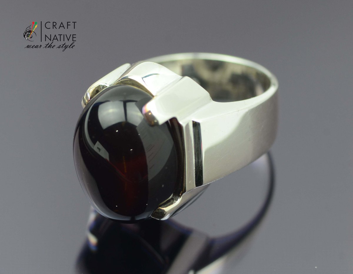 craft_native's tweet image. Aqeeq Ring, Red Agate, Blood Red Aqeeq Ring, Habshi Akik Sterling Silver 925 Carnelian, Artisan Ring.
#Aqeeq #Gemstones #Agate #RedAgate #BloodRed #Menswear #Timeless #HandmadeRing #Carnelian #ArtisanRing #MensRings #SterlingSilver925 #ForHim #Darazpk #Etsy #eBay #OnlineShop