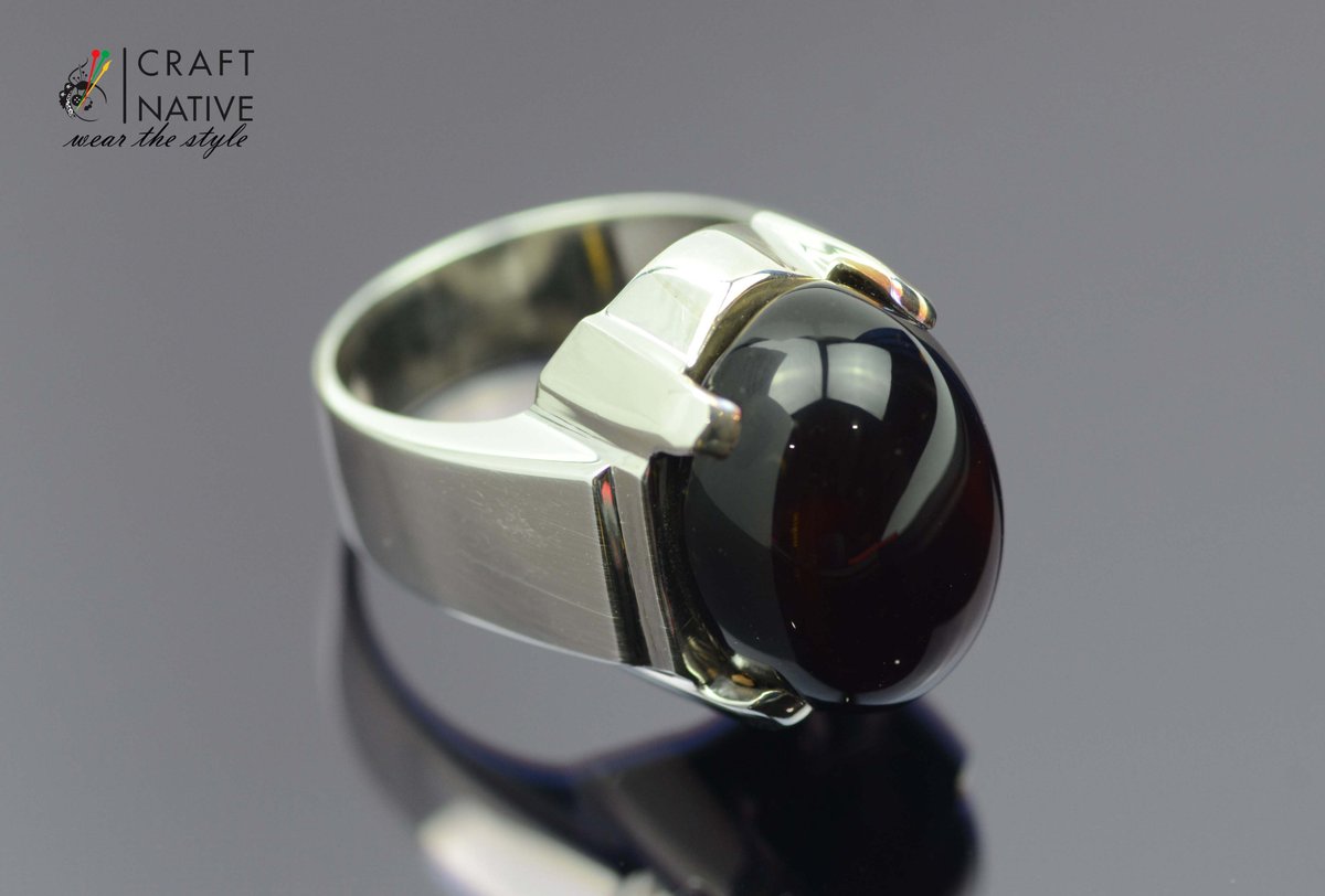craft_native's tweet image. Aqeeq Ring, Red Agate, Blood Red Aqeeq Ring, Habshi Akik Sterling Silver 925 Carnelian, Artisan Ring.
#Aqeeq #Gemstones #Agate #RedAgate #BloodRed #Menswear #Timeless #HandmadeRing #Carnelian #ArtisanRing #MensRings #SterlingSilver925 #ForHim #Darazpk #Etsy #eBay #OnlineShop