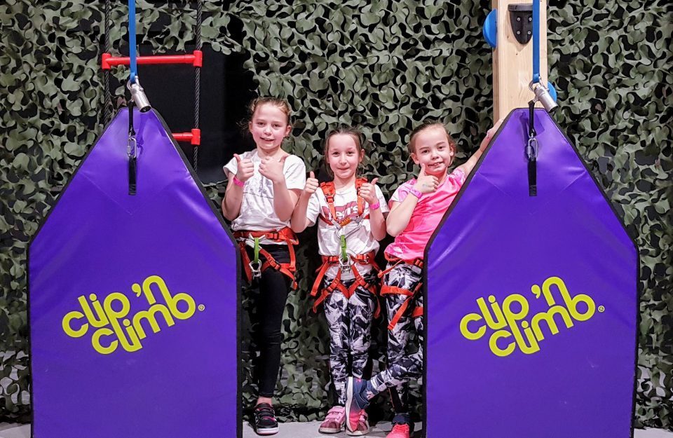Kidsentrips's tweet photo. Getest en goedgekeurd: Clip ‘n Climb in Woopahoo Kortrijk https://t.co/fLmhAPtmne https://t.co/mspMcp80re