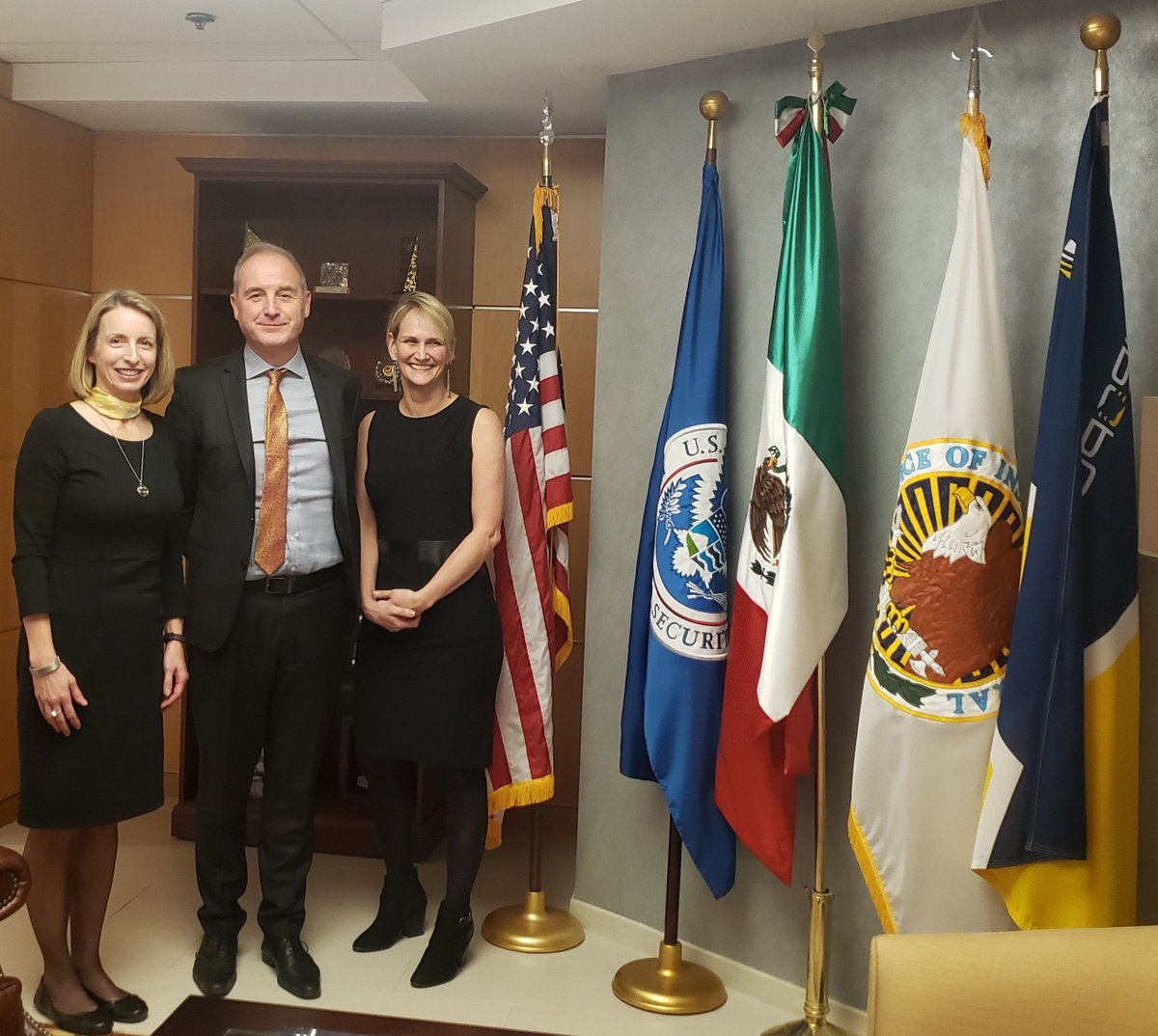 S2G_UK's tweet photo. Our Founder David Camp visited the US last week to launch Stronger Together US - a new collaborative multi-stakeholder #responsiblerecruitment program for the US produce industry, funded by @WalmartGiving. Read more: https://t.co/8JXYv6JHbC @RRToolkit @Clearview_Cert https://t.co/gHbDfbx62G