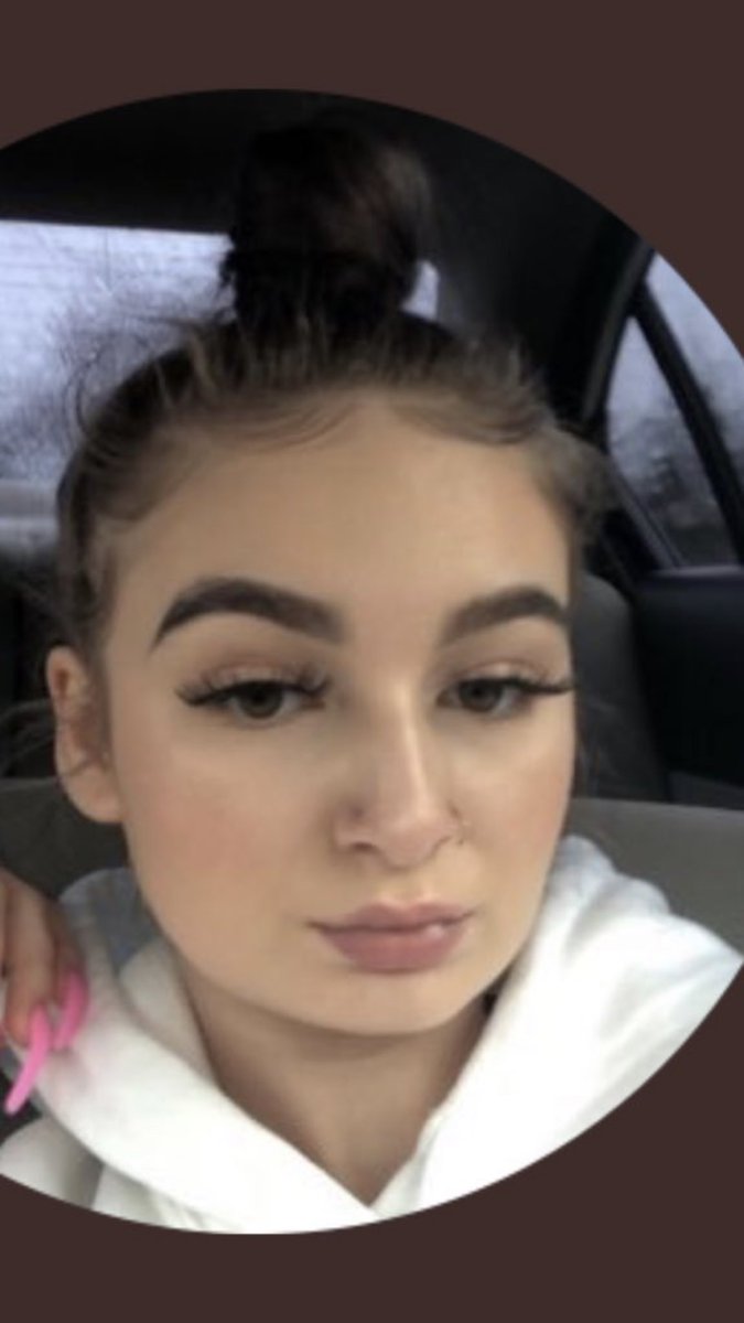 lexii_xs's tweet photo. @xxduchesss Bitchhhh😭😂 https://t.co/XlwSOVoLnT