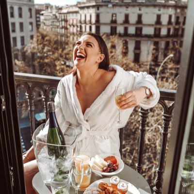 MihaelaNedeva's tweet photo. #NewProfilePic https://t.co/BSoNT3PYB9