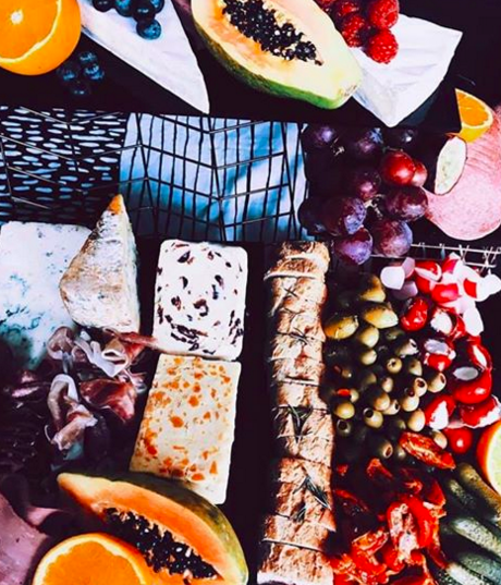 LadyDinner's tweet photo. Amazing combos ✅
Fresh ingredients ✅
Wow factor ✅✅✅✅✅✅✅
#nailedit #plattertime https://t.co/MJsls2mgic