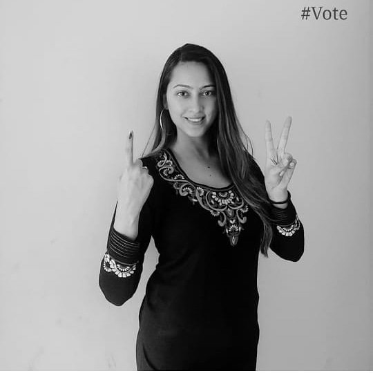 feminamissindia's tweet photo. .@sanadua4 making us proud! The gorgeous beauty queen from Jammu and Kashmir was recently appointed as the Brand Ambassador for Election Commission of Jammu &amp; Kashmir being the first Miss India from the state to educate and encourage youth to vote.

#SanaDua https://t.co/f7EO5xsrmf