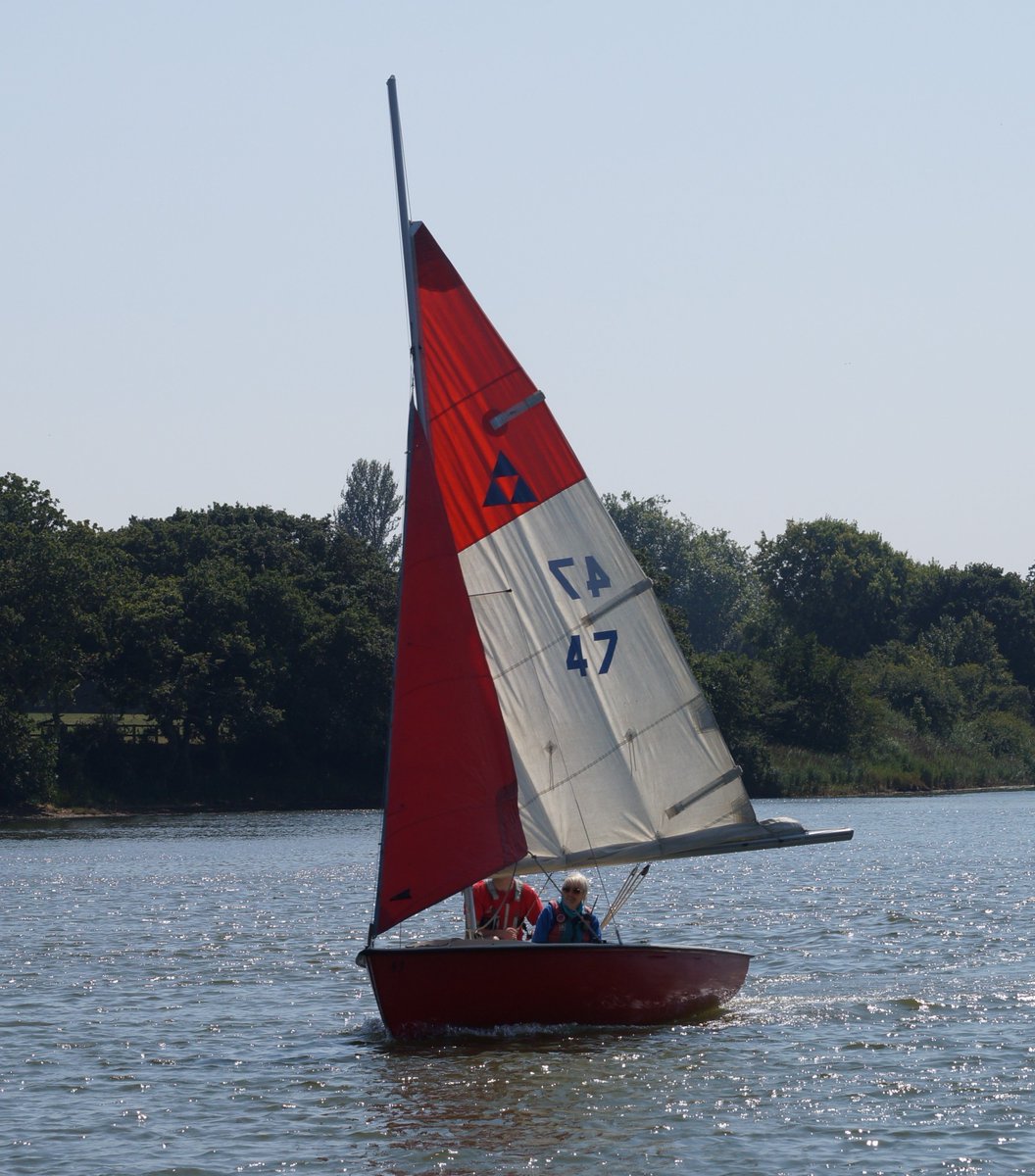 Medina_Valley's tweet photo. ⛵️ SUMMER SAILING 2019!⛵️ Our boats are being readied for you to join us on our summer sailing adventures! Learn new skills or improve existing ones with our expert instructors. See https://t.co/LbX38GFKrl for more details or call 01983 522195 to book! https://t.co/v8Ao4qwb4z