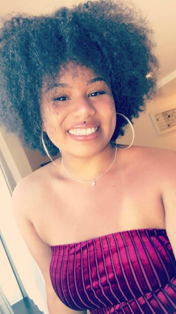ncatswe's tweet photo. Congratulations to @five_even !! She will be conducting research this summer in Oakland University in Rochester, Michigan.

We’re so proud of you Niya 👏🏾👏🏾 https://t.co/laCFBdlyxy