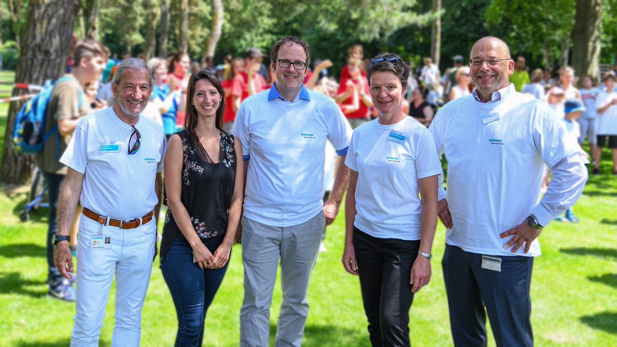 CJ_Wais's tweet photo. 65 Jahre SIEMENS Sport- und Freizeitanlage Erlangen 💪💪🏃‍♂️🏃‍♂️🏃‍♀️🏃‍♀️
Wir fördern nachhaltig Gesundheit und Vielfalt. #diversity #inclusion #healthmanagent @Siemens @Ralf_2408 @SiemensHealth @SiemensMobility https://t.co/UmcRq6mw3R