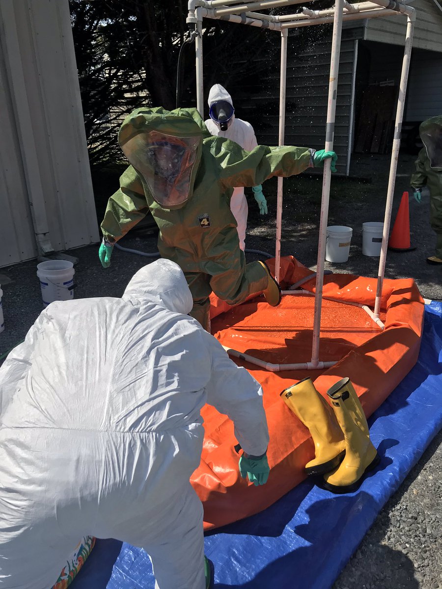 iamawMike's tweet photo. @IAMAWCrest  Hazmat training @IAMW3Center  #hazmat #safety https://t.co/R1yC3QreV6
