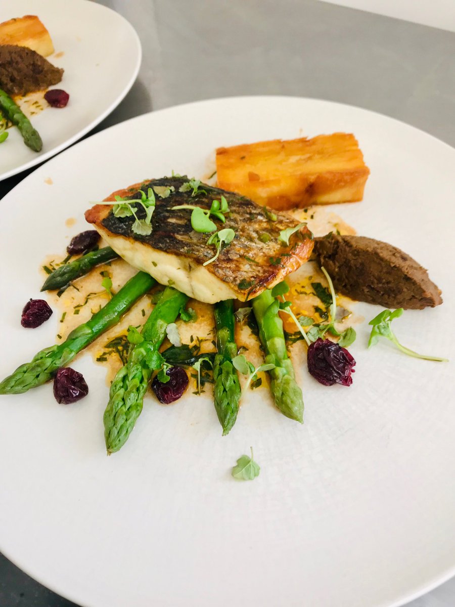 Look out for the wild seabass if you are dining with us this week end thanks  ⁦<a href="/Pinneysoforford/">Jodie Pinney</a>⁩ #orford #suffolk #Local