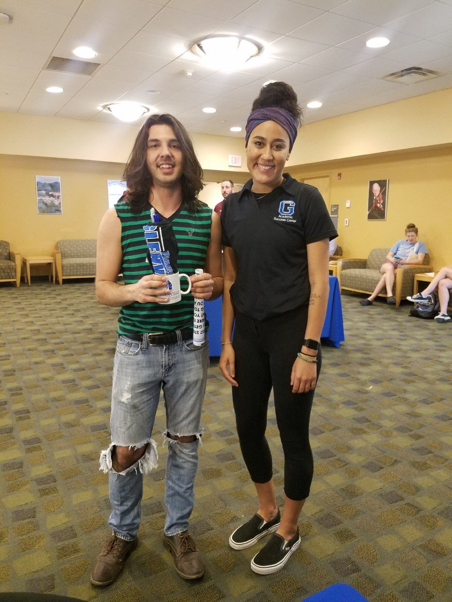 GSC_ASC's tweet image. Congrats to our winners at the #PIONEERYOURFUTURE Spring 2019 Career &amp;amp; Grad Expo yesterday!!! 😁✨