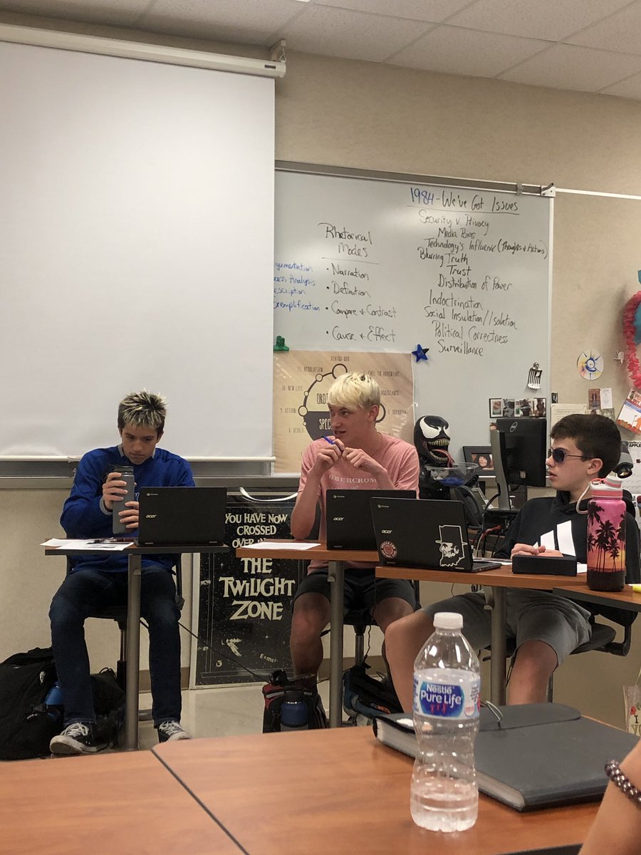 carlywoodward55's tweet photo. “voice recording” used as a mutual roast for each side. getting toasty in here🌋 @MrJenkinsENG #debatelyfe😎 https://t.co/I6eHjsEZXy
