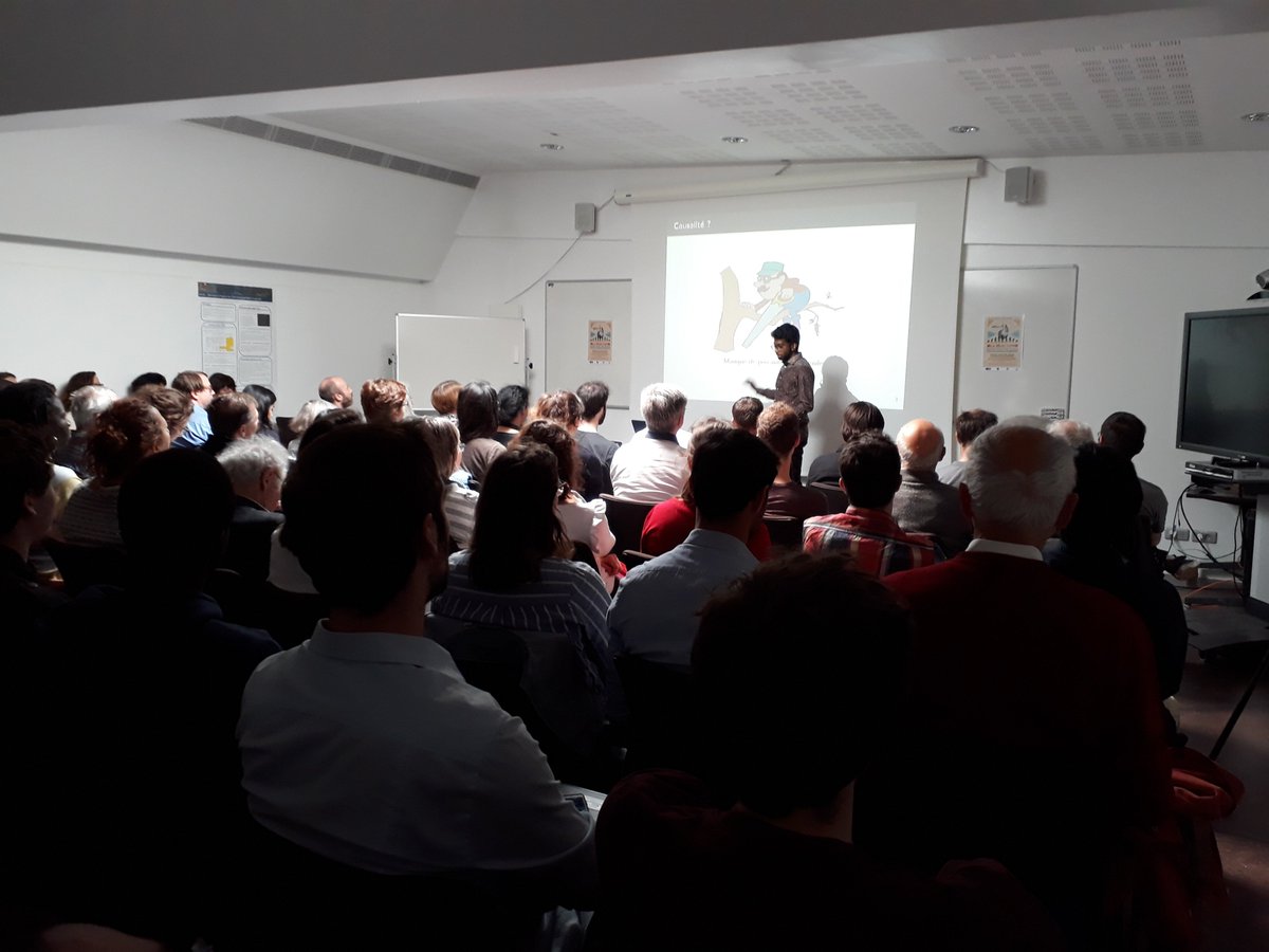 CentredAlembert's tweet photo. #Big data et #sélection : c'est parti ! 
D. Kalainathan, @ptubaro, @MshParisSaclay @u_psud https://t.co/tNBJ6oRjc5