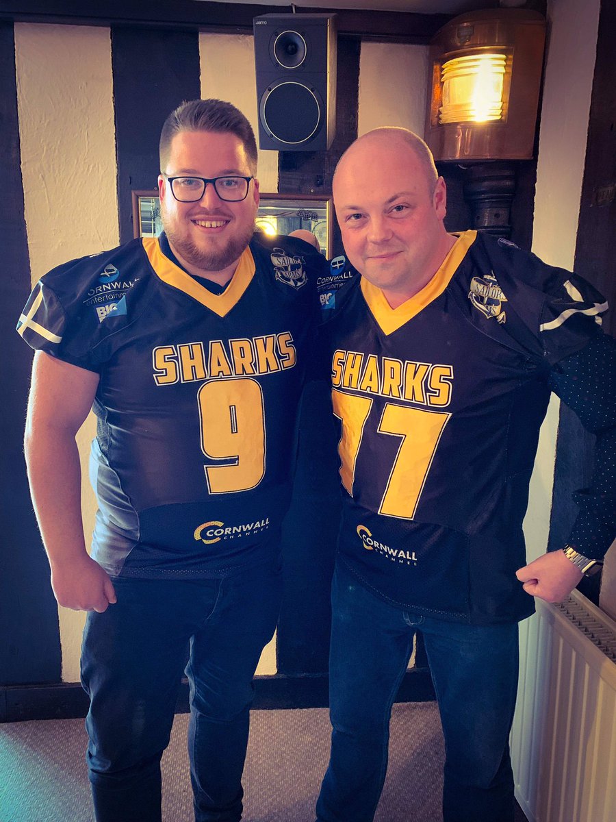 Pleasure to show off our new kit to sponsors @BigBoxAds and <a href="/cornwallchannel/">Cornwall Channel</a> at the Cornish Partnerships this morning