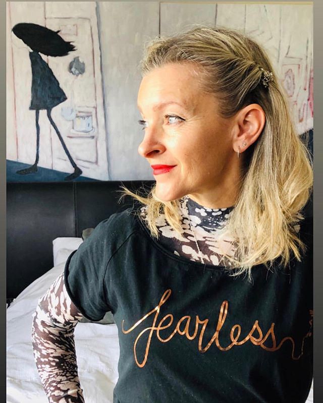 bemoreaudrey's tweet photo. When Lou got to 50 the world became her oyster. And she became much, much braver https://t.co/DOOGxvVdEf #GenerationRestart #Fearless #Midlife #bemorebrave #beaudacious #tribe @createlab https://t.co/ltQPrR0LGD