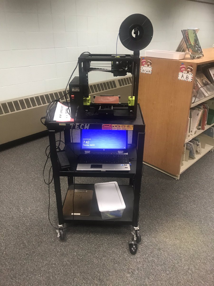 Mr_WYWildcat's tweet photo. Thank You @mimiu1822 for your vision and passion! The @Jrwildcatsroar students and staff are going to be so excited to see the new 3D printing station! #wyomingway #FLASPD #RangerTerritory https://t.co/g5y1ylhRuP