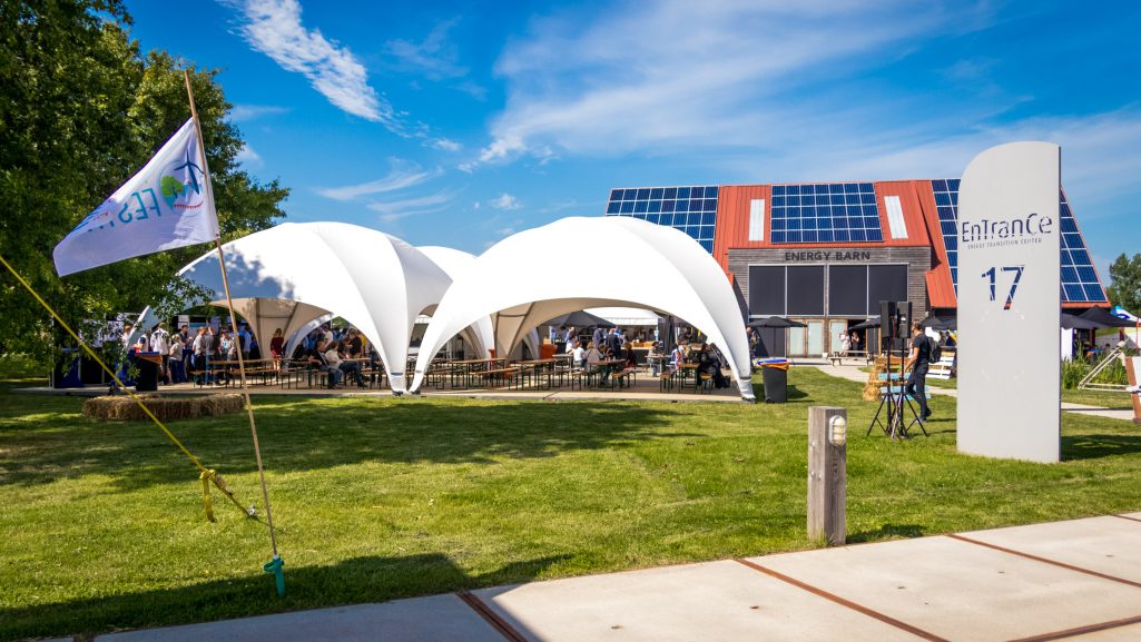 campusgr_'s tweet photo. Hoe moeten we de #energietransitie vormgeven? Nieuwe energie centraal tijdens 5e editie van TransFuture Festival op Zernike Campus, op 12 juni.
Focus on new energy at 5th edition of the #TransFutureFestival on Zernike Campus: https://t.co/fM6WjaPG32 https://t.co/4E4u70hqIz