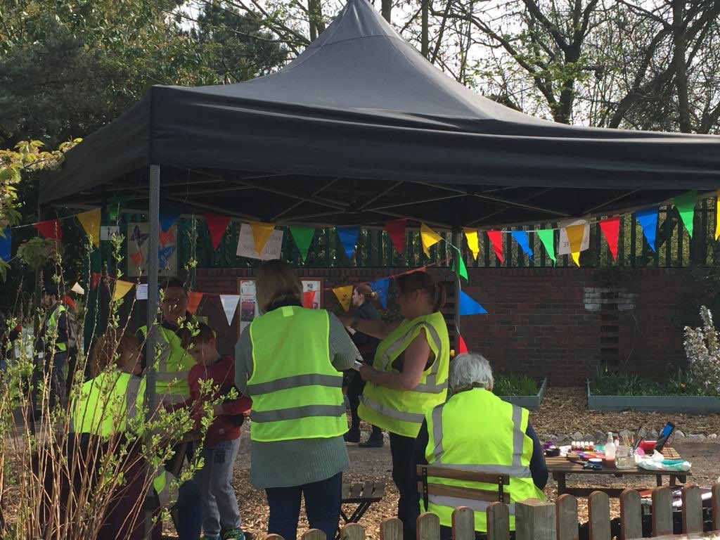 ElimLifeChurch's tweet photo. Such a good day yesterday as we celebrated Easter on the Wyrley Birch! Lots of families blessed! Great to work in partnership with others to bless our communities. #makethemostofeaster #transformourcommunities #lovebrum #church https://t.co/aEJ8qqrtdU