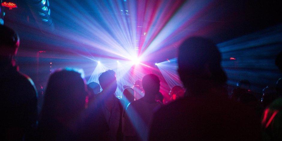 Streit um Karfreitag: FDP-Nachwuchs fordert Abschaffung von Tanzverbot bit.ly/2v8HGKX