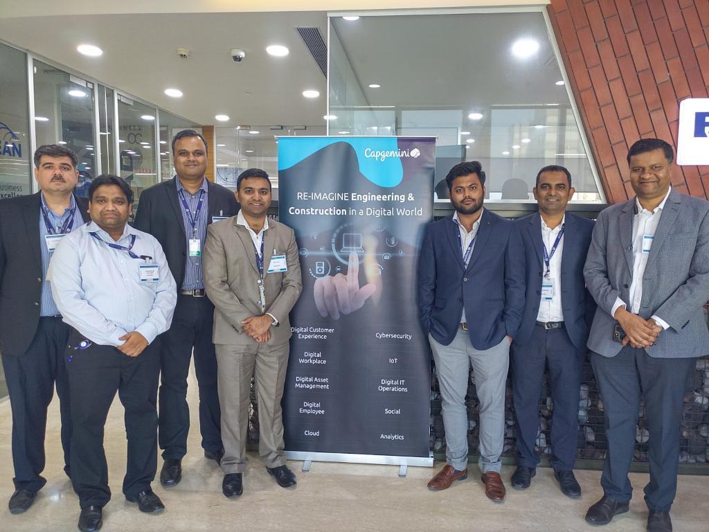Amit_Supe's tweet photo. Showcased Capgemini solutions for #Engineering & #Construction industry at Black & Veatch Vendor Expo 2019. #DigitalSafety #DigitalTwin #Predictive #Maintenance #Analytics #Service #Excellence #DigitalEPC #EPC #EPCM https://t.co/u9wu7Jl5Mk