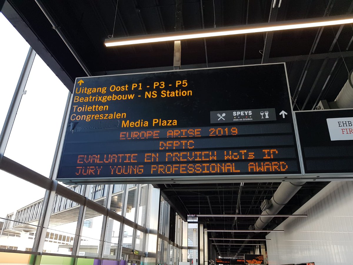 FEDA_NL's tweet photo. Met 12 enthousiaste en betrokken leden van de FEDA jury Young Professional om tafel. Volgende generatie in de spotlight. #ypa #letthegamesbegin #feda #hogeschool #mechatronica #industrieleautomatisering https://t.co/AiO7MkwD45