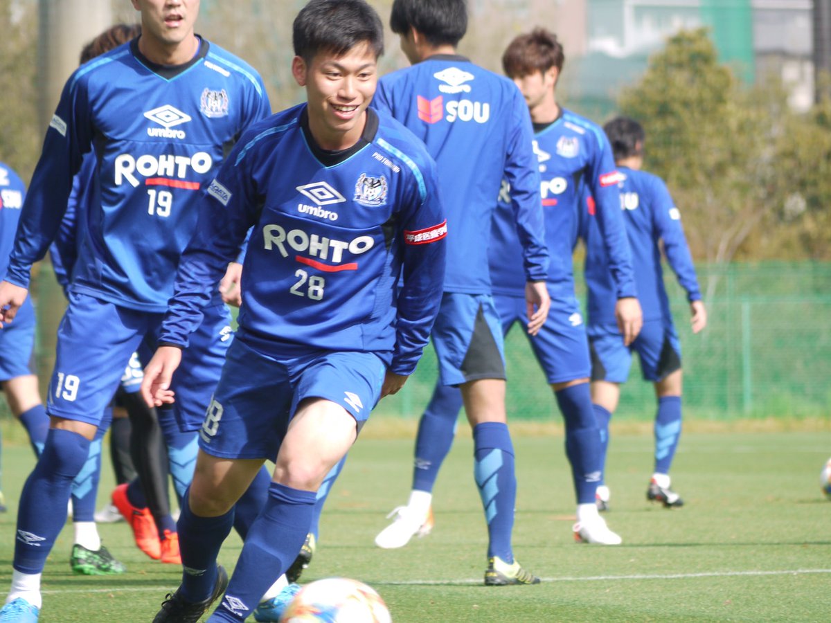 ガンバ大阪オフィシャル Twitterren J1 第8節 大分戦 試合を2日後に控え非公開練習を実施 天気が良く暖かい西日が差す中での練習となりました 大分トリニータ 4 土 16 00 パナソニックスタジアム吹田 チケットはコチラ T Co