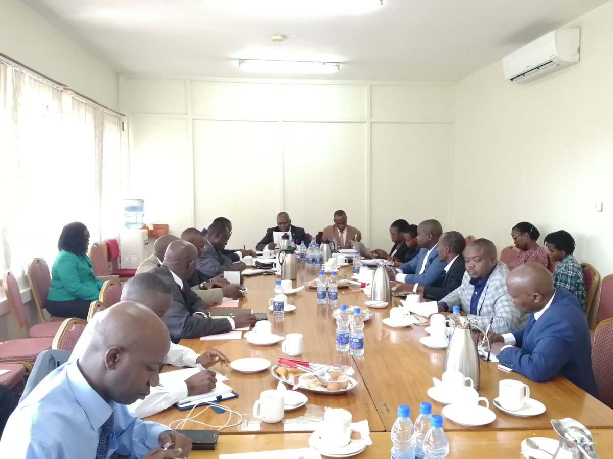 pwatchug's tweet image. The Committee on Physical Infrastructure is meeting with officials from the Uganda Road Fund and the Ministry of Finance to probe into the pulling out of 542 billion from the fund by the Ministry, leaving only 36 billion for the whole financial year. #PhysicalInfrastructure