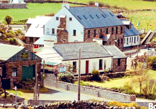 Dónal O'Connor (@doconnormusic) on Twitter photo My amazing sister <a href="/siubhanoc/">Siubhán O'Connor</a> has just taken over this incredible holiday village in Donegal. <a href="/CorcregganM/">Corcreggan Mill, Dunfanaghy</a> With camping, glamping, b&b, wine bar🍷,wood fired pizzas🍕 What’s not to like? There might even be a bit of traditional fiddling happening there down the line!! 🎻 My amazing sister <a href="/siubhanoc/">Siubhán O'Connor</a> has just taken over this incredible holiday village in Donegal. <a href="/CorcregganM/">Corcreggan Mill, Dunfanaghy</a> With camping, glamping, b&b, wine bar🍷,wood fired pizzas🍕 What’s not to like? There might even be a bit of traditional fiddling happening there down the line!! 🎻