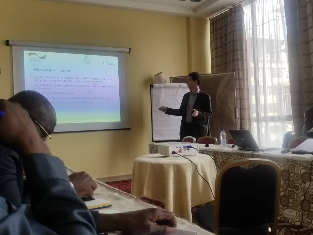 jmn_consultant's tweet image. #Cameroun_avril_2019 #Formation #Finances_publiques #Gestion_de_projet , JMN Consultant a intervenu auprès de la Direction Générale des Impôts pour une formation en gestion de projets dans le cadre du programme PAMFIP de la GIZ.