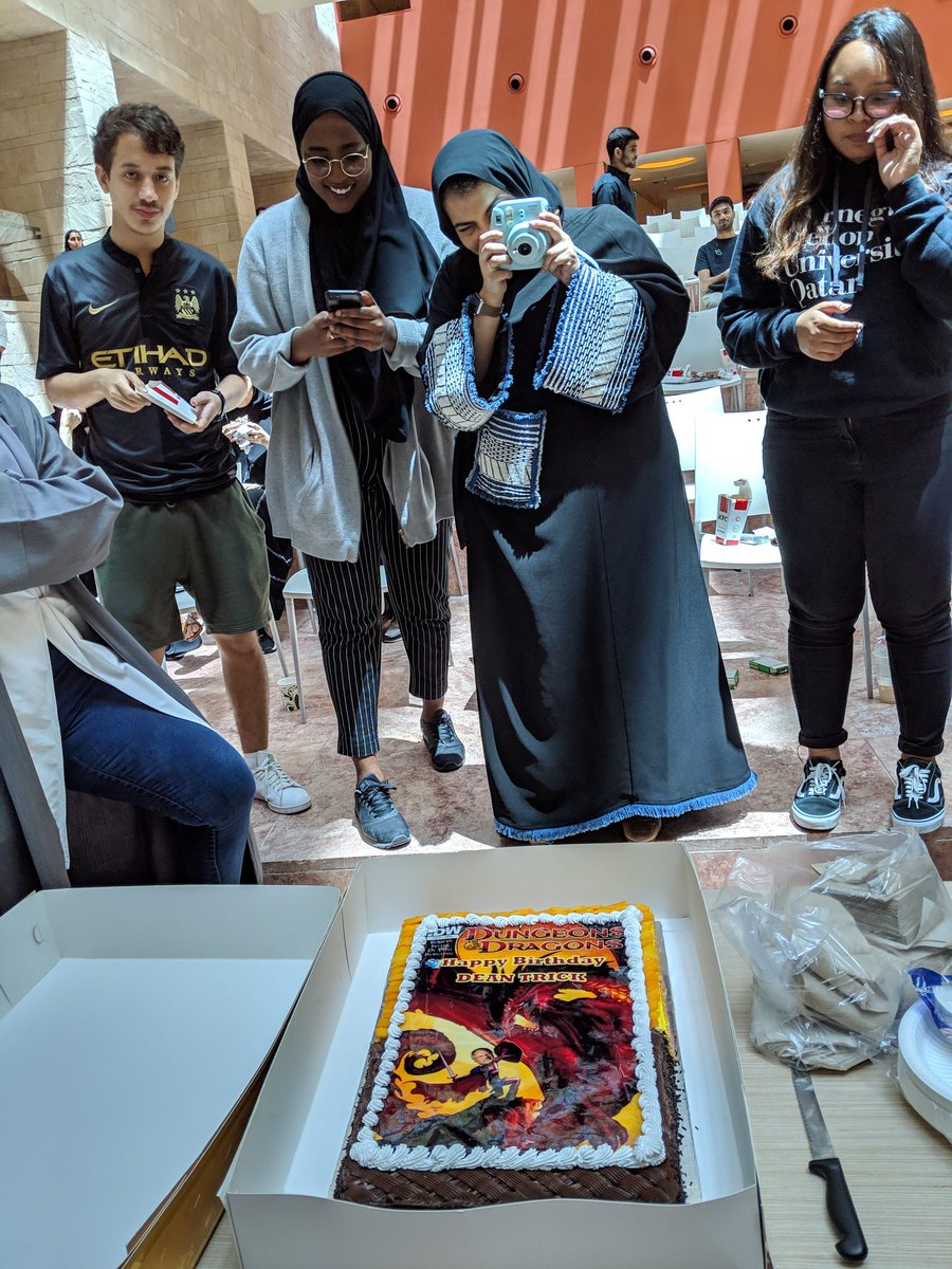 The <a href="/StudentMajlis/">Student Majlis</a> at <a href="/CarnegieMellonQ/">CarnegieMellonQatar</a> got me a cake for my birthday. I can't imagine a better design! #bestschoolever
