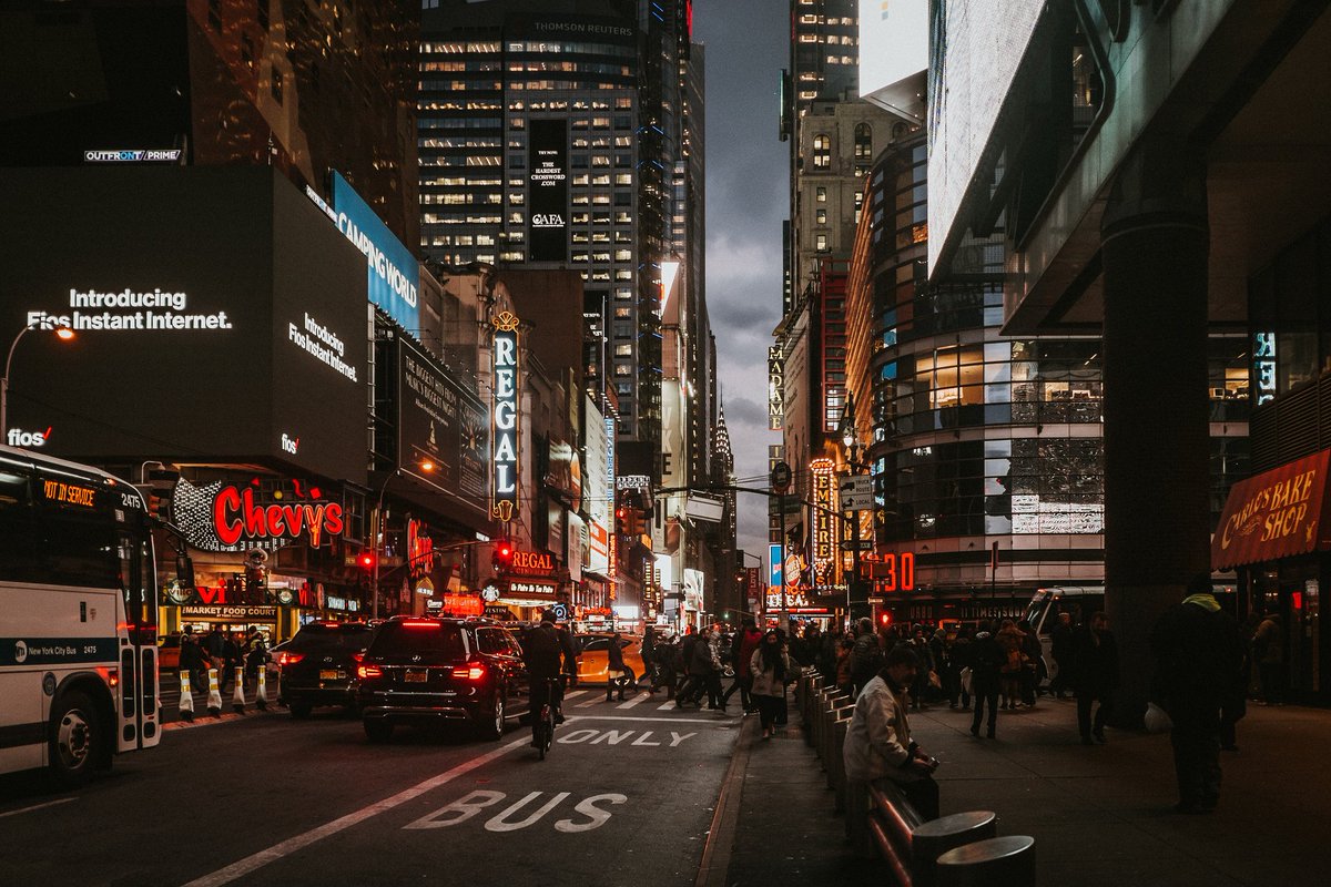 WWReservations's tweet photo. New York car hire deal - 🔥 £28.24 per day. Book now on https://t.co/pxngJh92v3 or by phone +44 (0) 7704 325 670 and we guarantee you a Ford Fiesta or similar mini car. #rentals #carhire #travel #roadtrip 
Enjoy life even more with WWRES - independent car rental broker. https://t.co/ZIvt2ow7Is