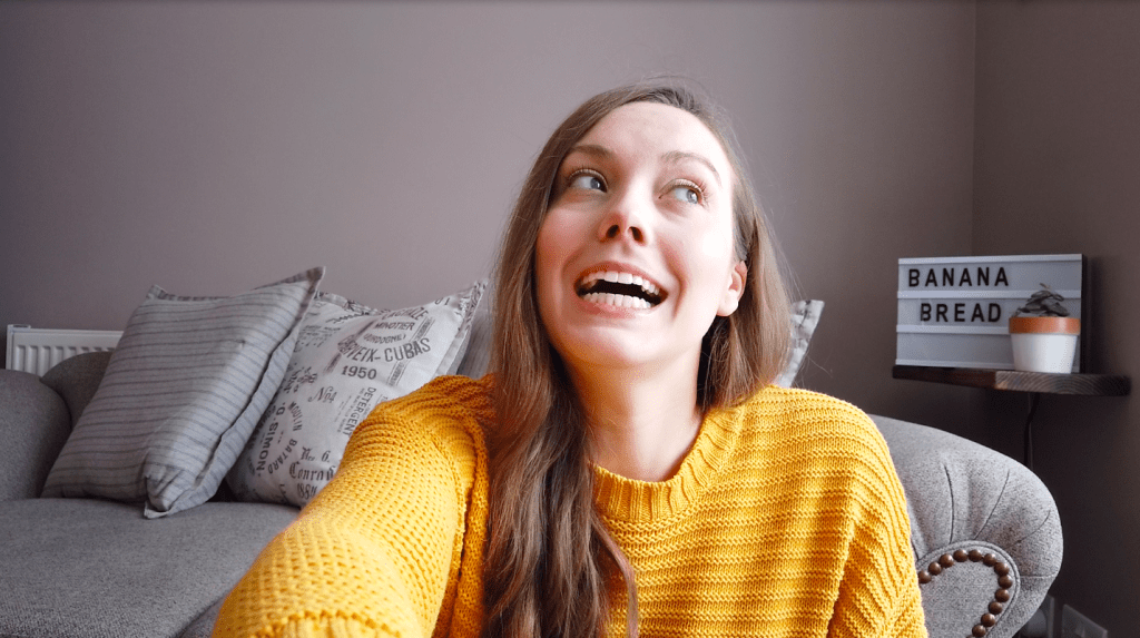 Stepping out of my Comfort Zone. My very FIRST vlog attempt! Props to all you lovely vloggers out there bringing us amazing content, it's REALLY HARD! Hopefully, I'll get better with practice... reachingafterwanderlust.com/stepping-out-o…