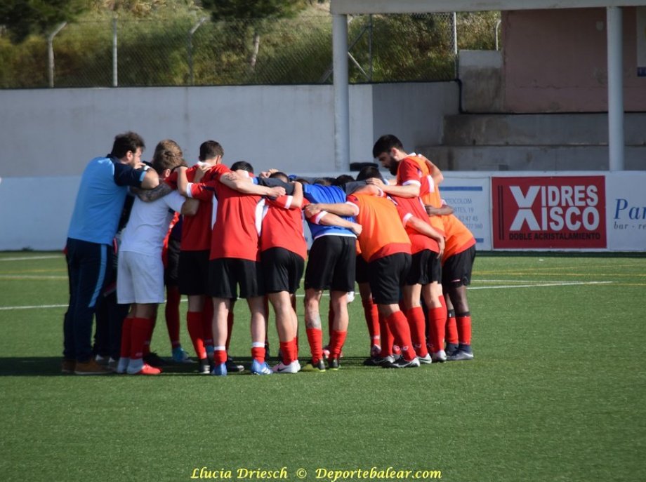 📣Avui partit important!

⚽ <a href="/CD_SonCladera/">CD Son Cladera</a> 🆚 <a href="/CeMercadal/">CE Mercadal</a> 
⏰ 14:00
🏟️ Son Cladera