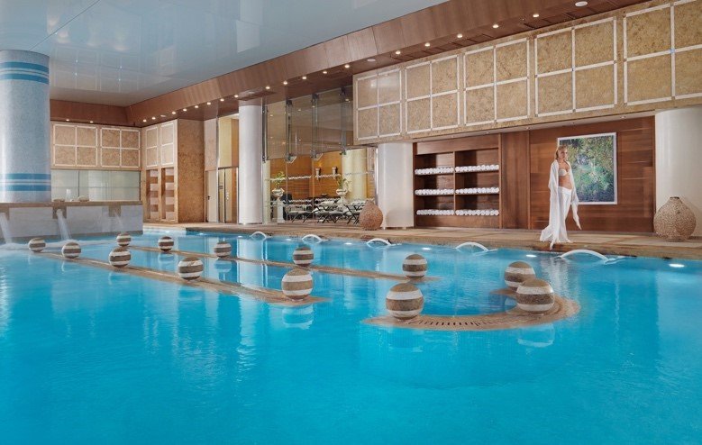 This is the perfect time to let your stress melt away with a relaxing dive into the healing waters of our thalassotherapy pool⁣ 🏊🏻‍♀️
⁣
#divanicollection #divinemoments #divaniapollon #lhwtraveler #leadinghotelsoftheworld #beautifulhotels #beautifuldestinations